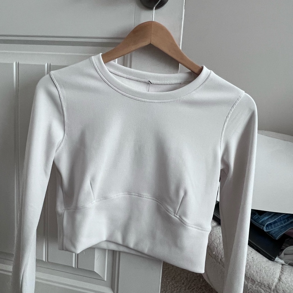 Women's White Long Sleeve Top